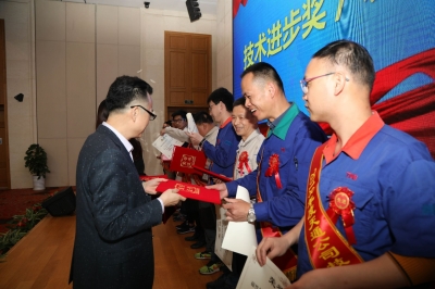 2019年4月30日在浙江大学召开的五一赞美大会
